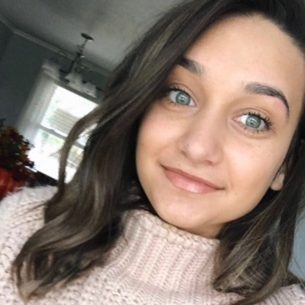 Meet your Posher, Gina